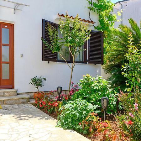 Apartman Mirjana 1 Mali Lošinj Dış mekan fotoğraf